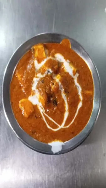 Kaju Paneer Curry