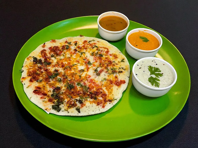 Tomato Uttapam