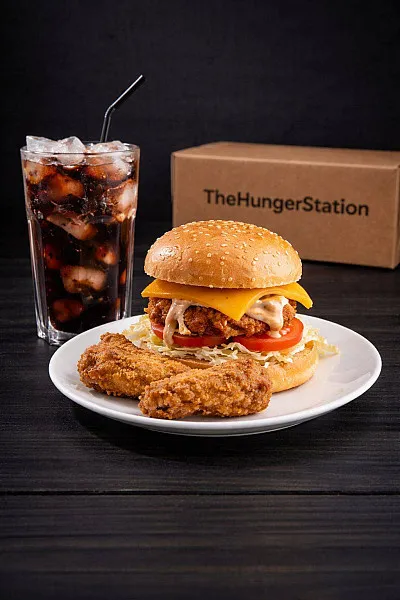 Chicken Burger, Wings And Cool Drink