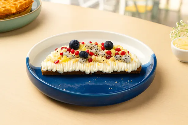 Cream Cheese And Fresh Fruit Waffle