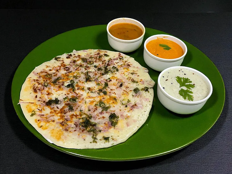 Onion Uttapam