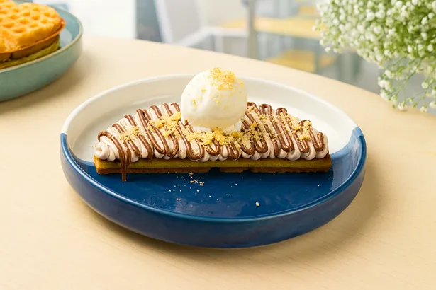 Nutella Mousse Waffle