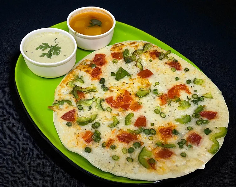 Jain Vegetable Uttapam