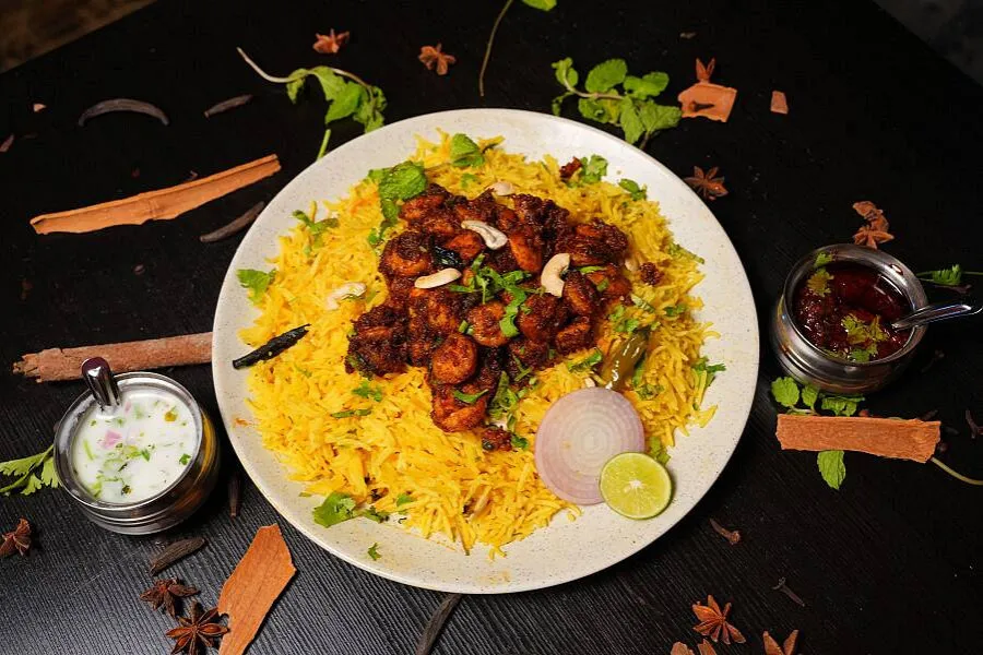 Bagara Rice With Prawns Curry - Hlaf