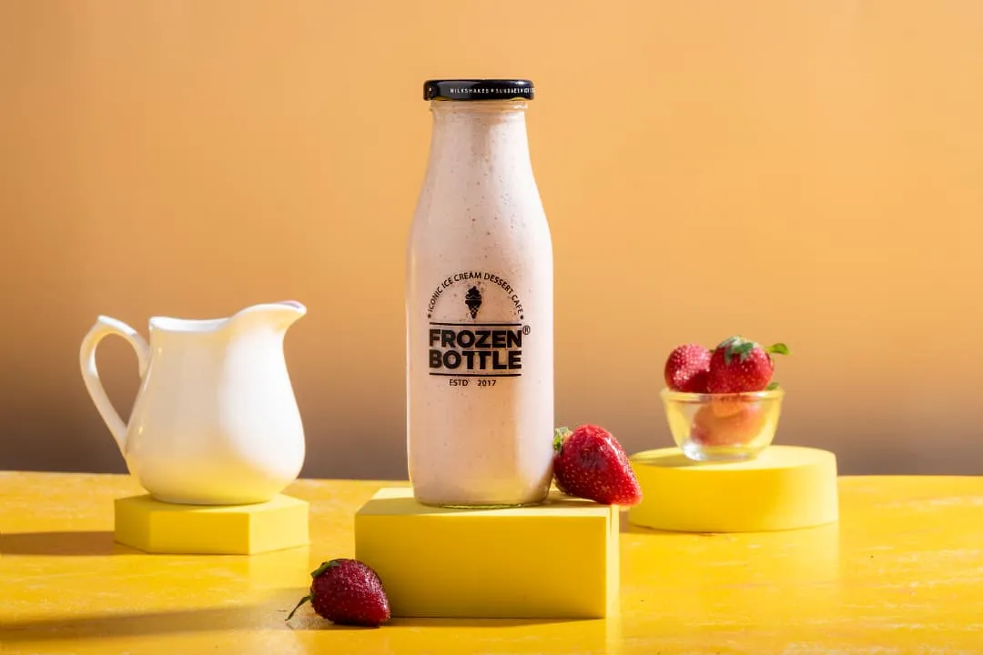 Strawberry Low-Sugar Milkshake