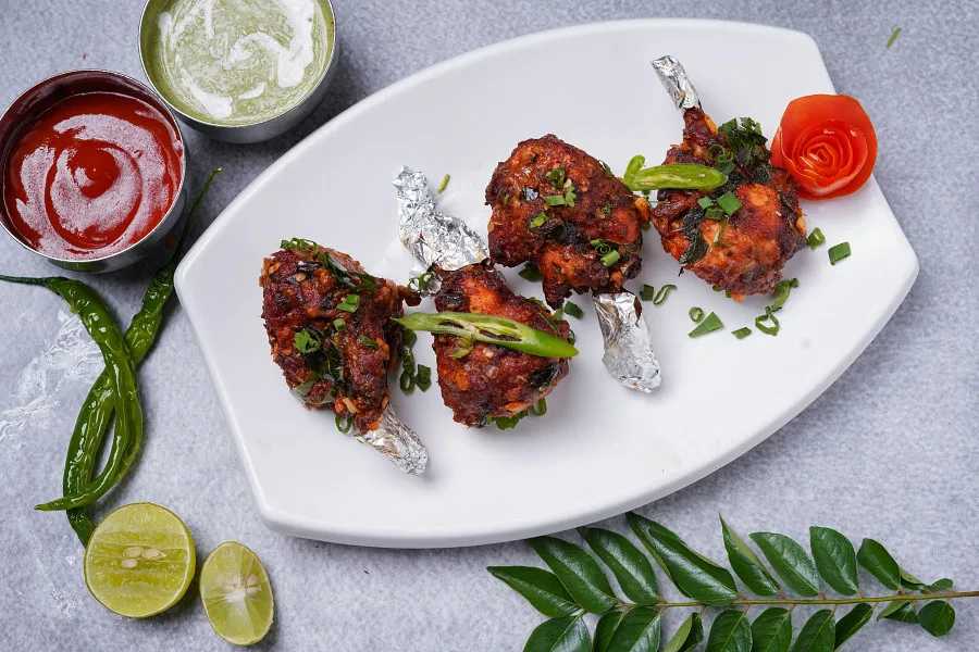 Chicken Lollipop ( 6 Pieces )