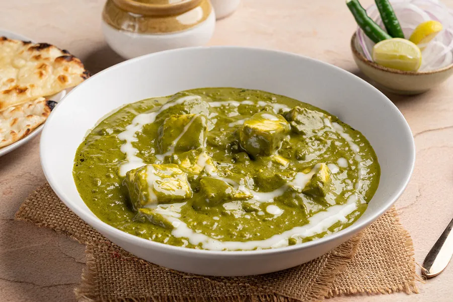 Lahsooni Palak Paneer