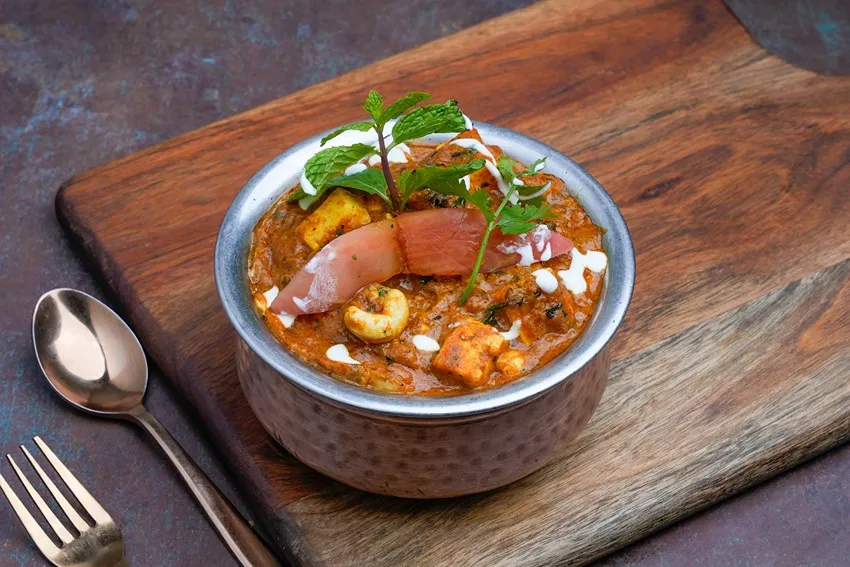 Kaju Paneer Masala - 500 Ml