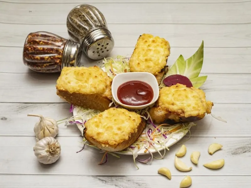 Garlic Bread With Cheese