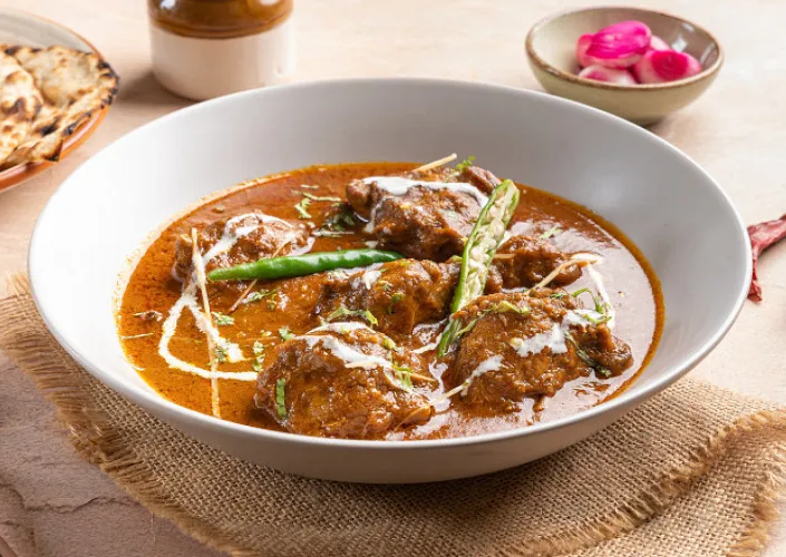 Bhuna Chicken Masala( Semi Dry