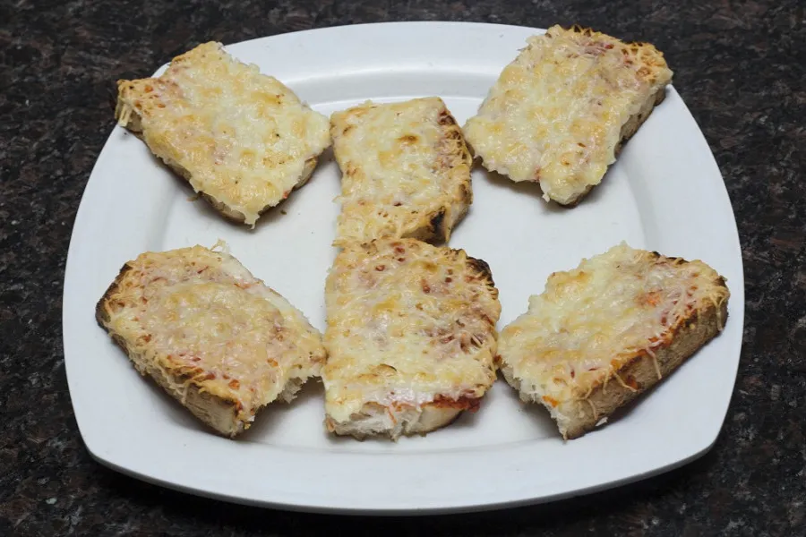 Garlic Cheese Bread