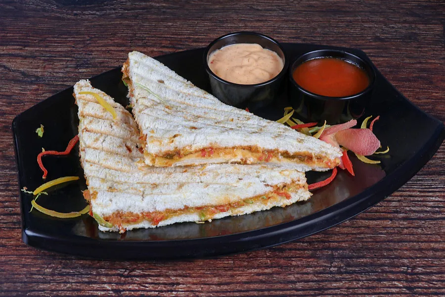 Club Sandwich - White
