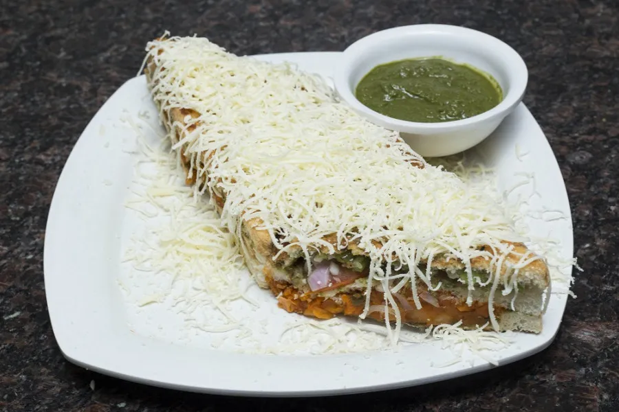 Club Grilled Sandwich (Brown)
