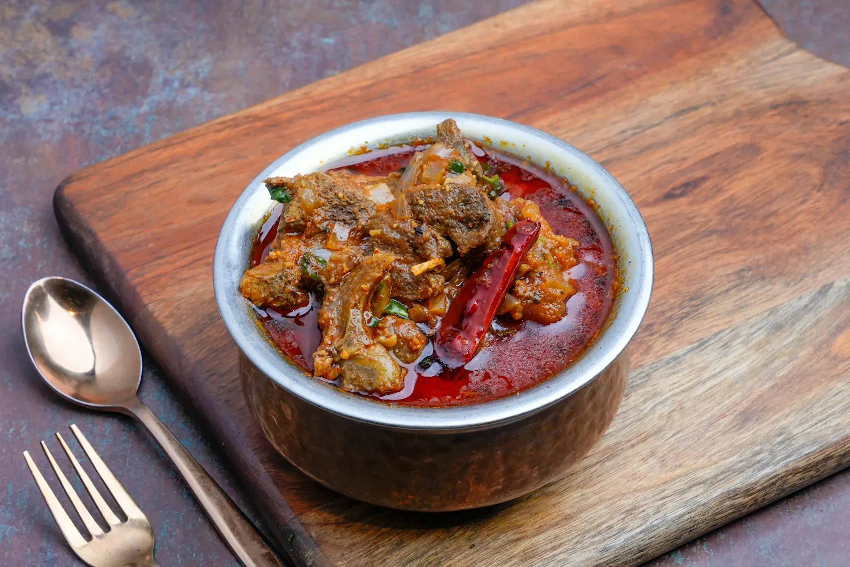 Hyderabadi Mutton Curry - 500 Ml